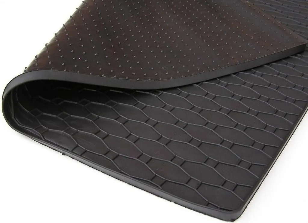 Vasca Baule DryZone Su Misura Per Audi A4 B9 Allroad SW 2015+, In TPE Resistente, Bordi Alti 3,5 Cm, Antiscivolo E Senza Odori
