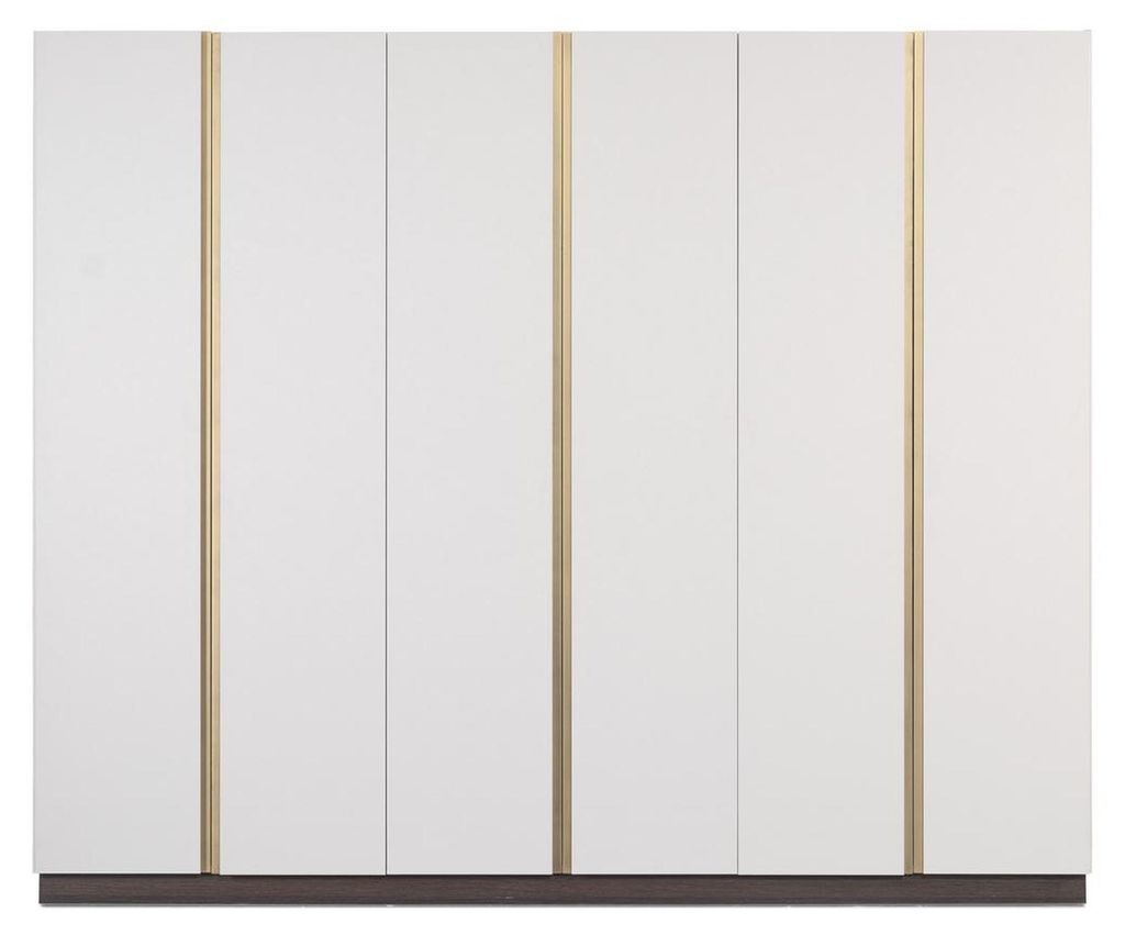 Eleganter weißer Holz-Kleiderschrank im stilvollen Design