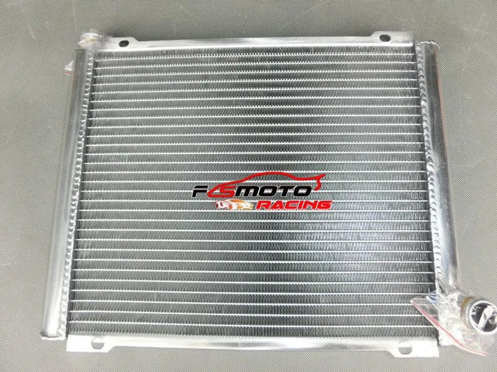 Radiateur de refroidissement triple rangée en alu pour Can-Am