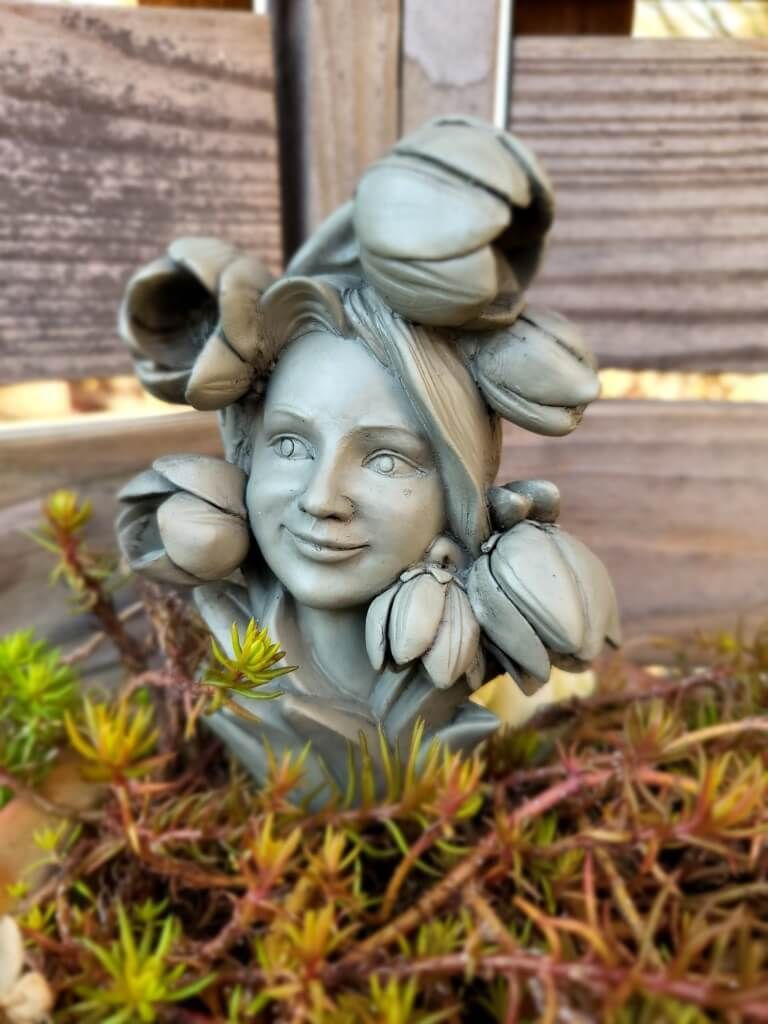 Blumenkind Schachbrettblume aus Resin