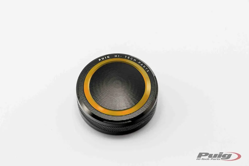 Personnalisez votre BMW F800R avec le bouchon de frein avant Or PUIG