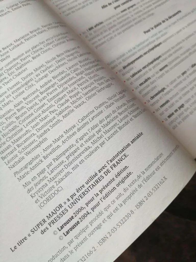 Dictionnaire Scolaire Larousse Super Major pour Devoirs et Exposés CM1-6e
