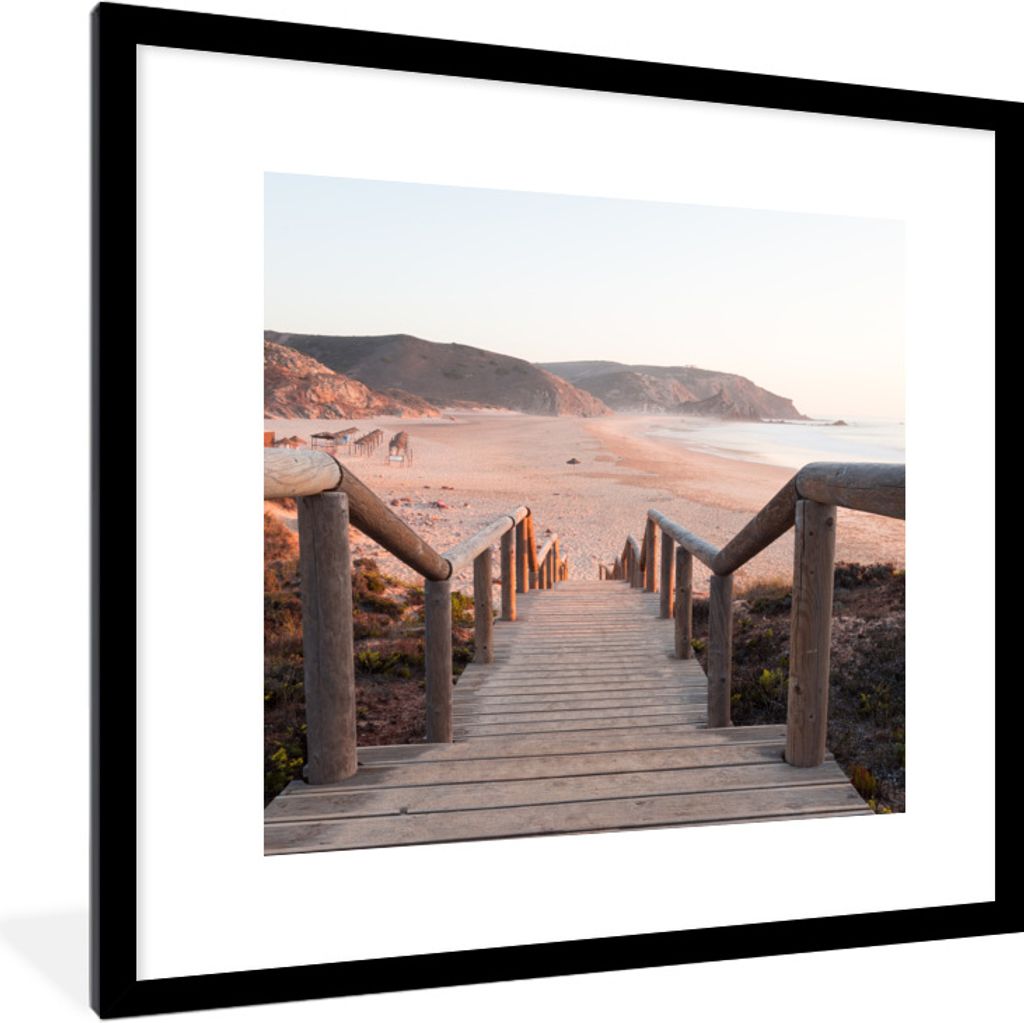 MuchoWow Gerahmtes Poster Treppe - Küste - Sand 40x40 cm - Poster mit Schwarzem Bilderrahmen Wandposter Rahmen Foto Bilder - Poster - Plakat im ...