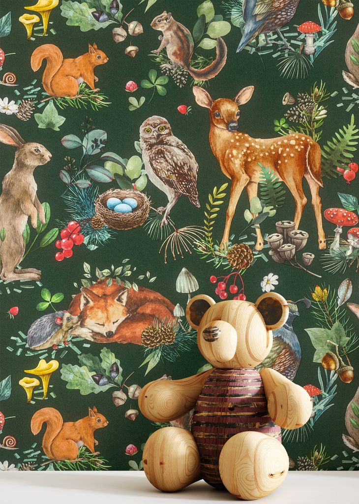 NEWROOM Tapete Grün Vliestapete Tiere - Kindertapete Kinder Braun Blätter Wald Jugendtapete Verspielt Babytapete