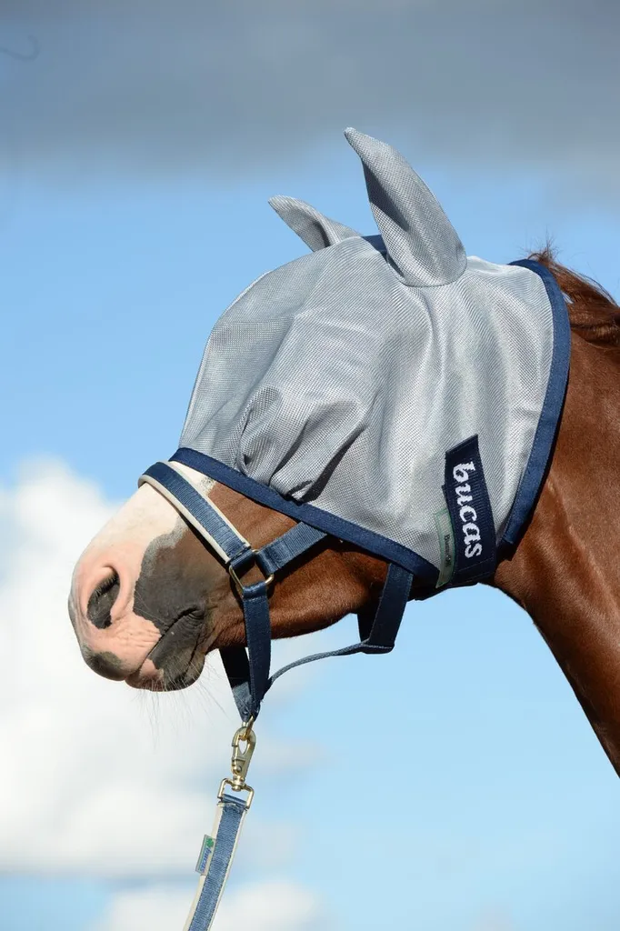 Masque anti-mouches Buzz-Off Bucas pour cheval au pré et paddock