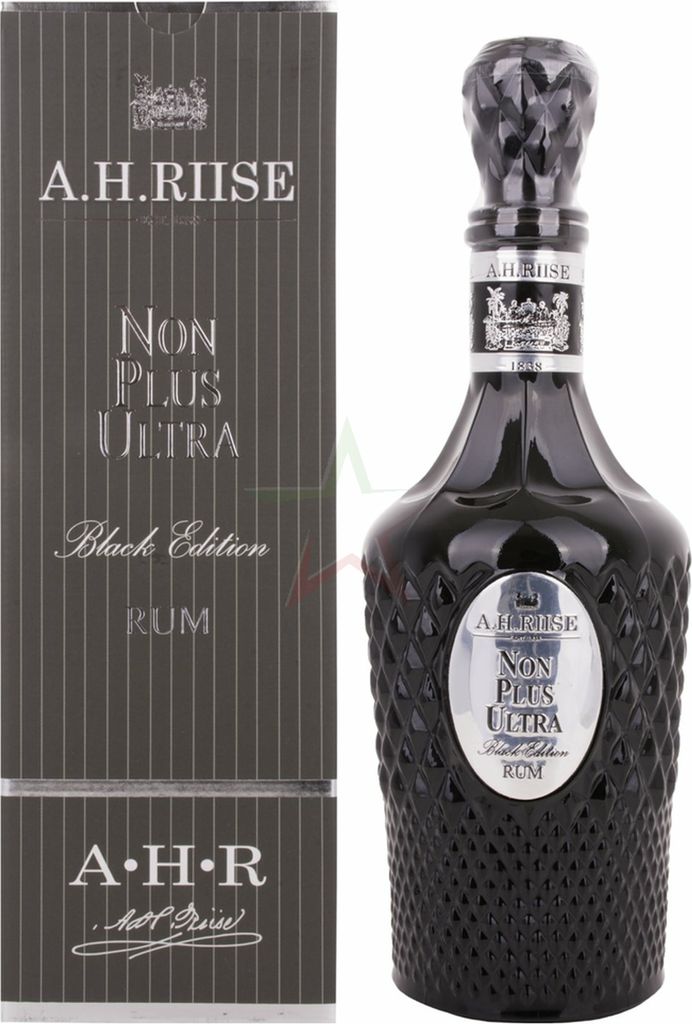 A.H. Riise Non Plus Ultra BLACK EDITION Rum 42,00 % 0,70 Liter