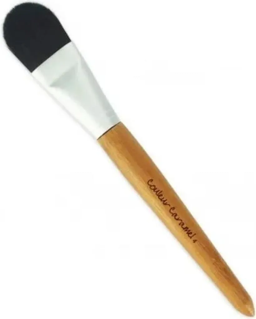 Pinceau fond de teint 04 Couleur Caramel pour application uniforme