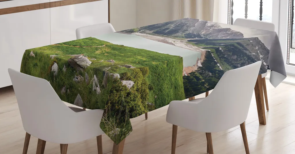 ABAKUHAUS Kazakistan Tovaglia, Lago Almaty Tian Shan, Adatta per interni ed esterni Lavabile Stampa chiara Nessuno scolorimento, 140 x 170 cm, Viola blu Verde felce