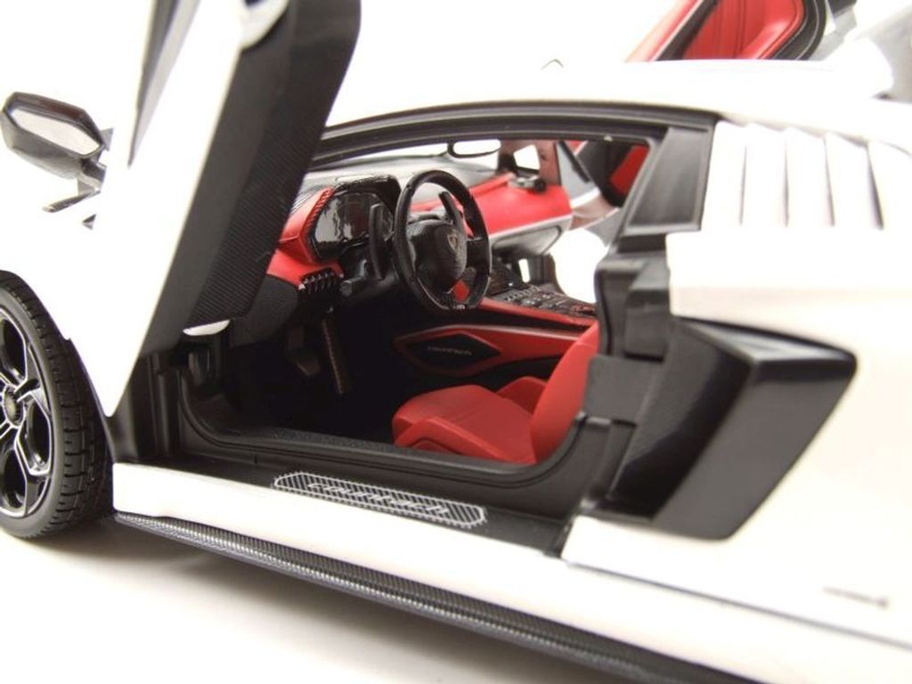 Maisto 31459 - Modellauto - Lamborghini Countach LPI 800-4 Produktbild 9