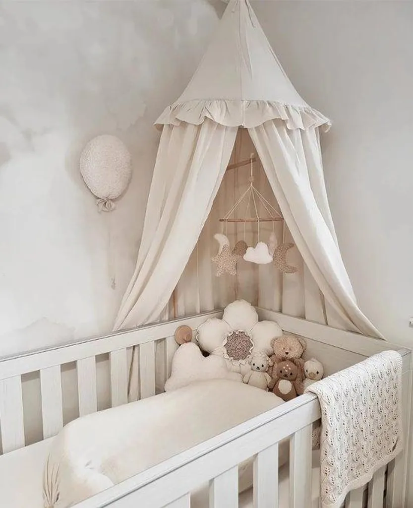 Moustiquaire de lit enfant pastel à volants pour chambre garçon et fille