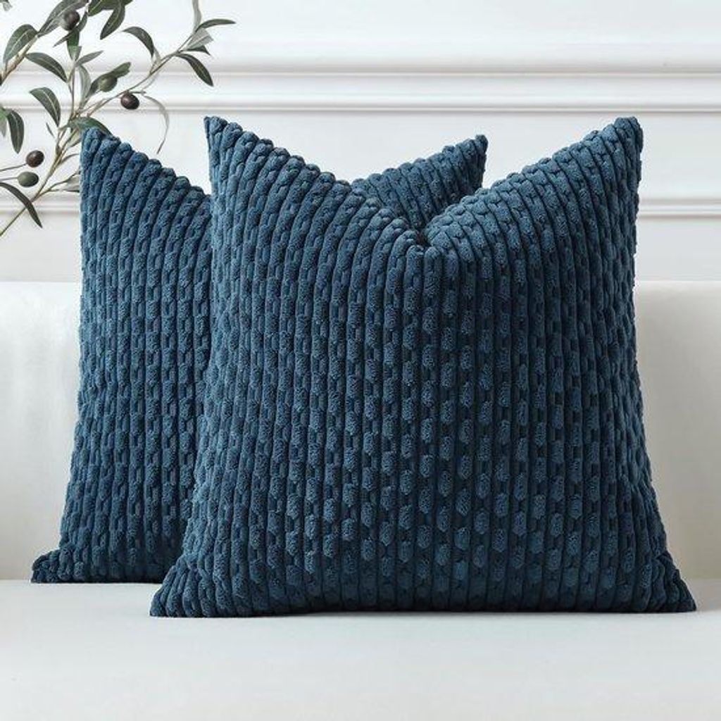 Unyqoos Set mit 2 stilvollen blauen Kissenbezügen aus weichem Cordstoff, pflegeleicht und elegant