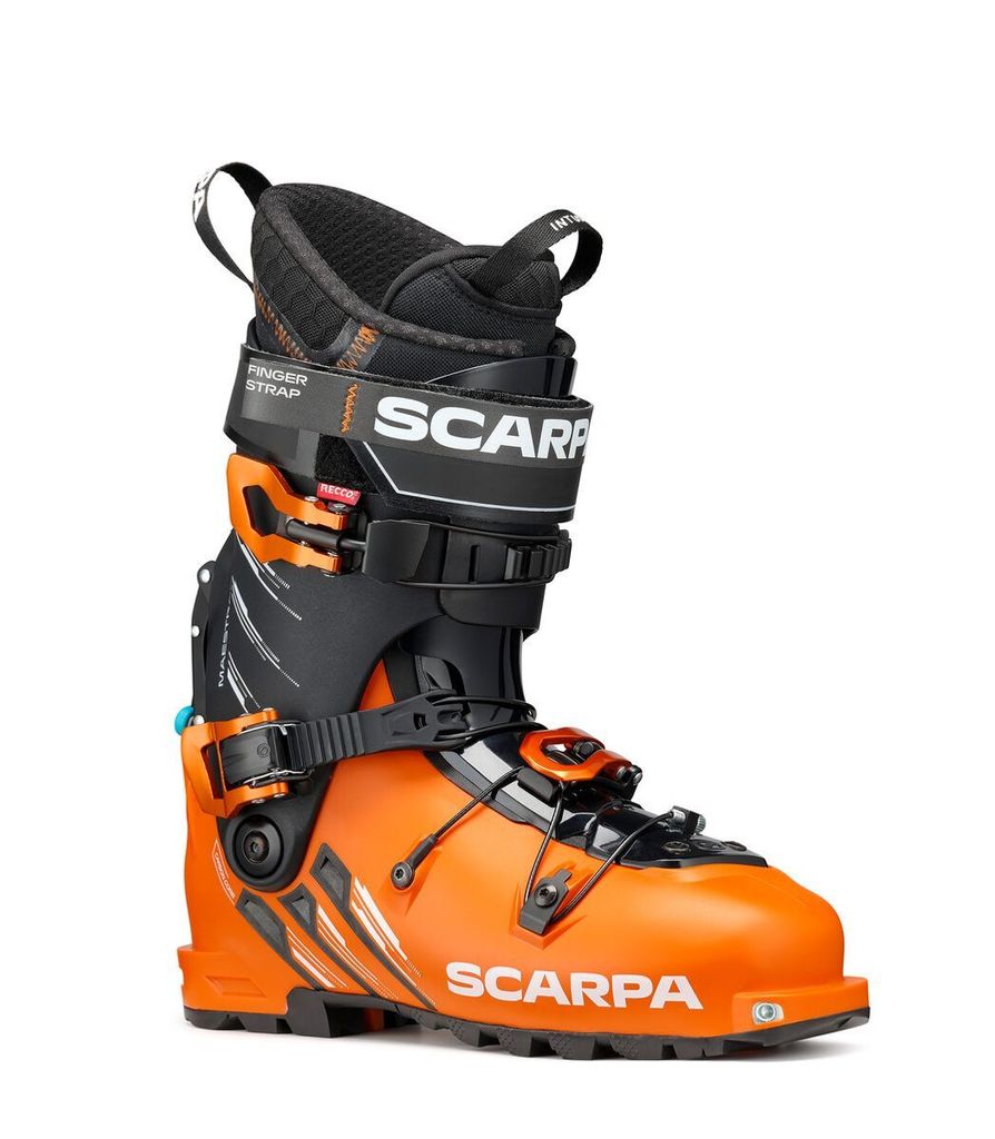 Skischuh "Maestrale" von Scarpa in Orange und Schwarz; mit Schnallen und einem strapazierfähigen Design.