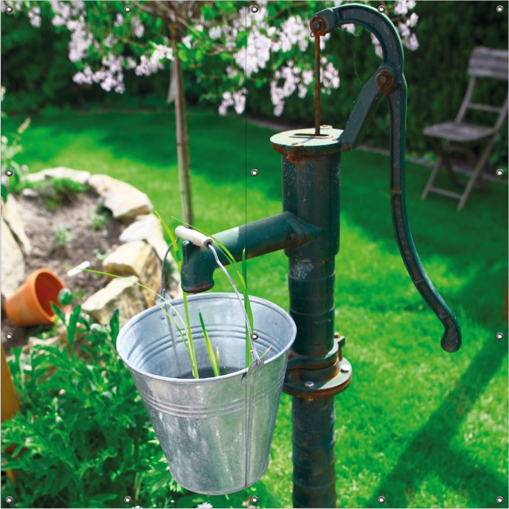 Wallario Outdoor-Poster für Garten oder Balkon, Motiv Wasserquelle im Garten, in ca. 180 x 180 cm