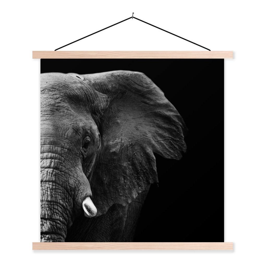 MuchoWow Textilposter Tiere - Elefant - Wild - Schwarz - Weiß 60x60 cm mit holzfarbenen Rahmen - Wanddekoration