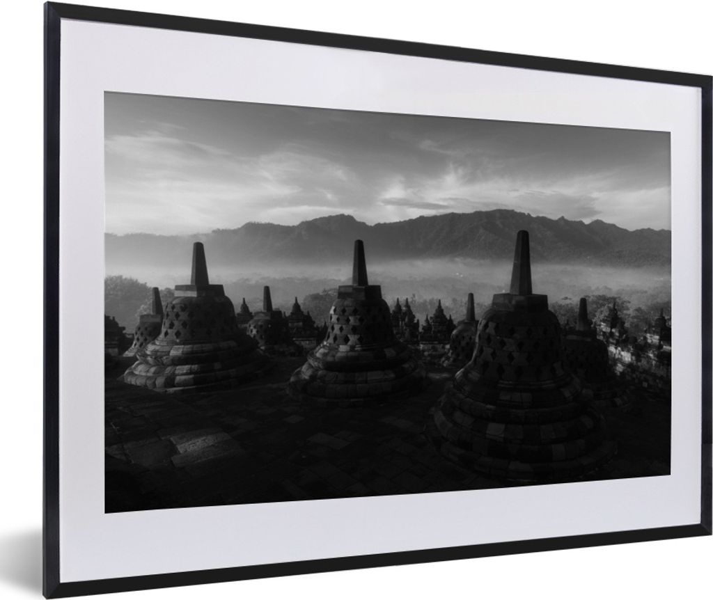 MuchoWow MuchoWow Gerahmtes Poster Indonesien - Nebel - Schwarz - Weiß 60x40 cm - Poster mit zchwarzem Bilderrahmen - Schlafzimmer - Plakat in...