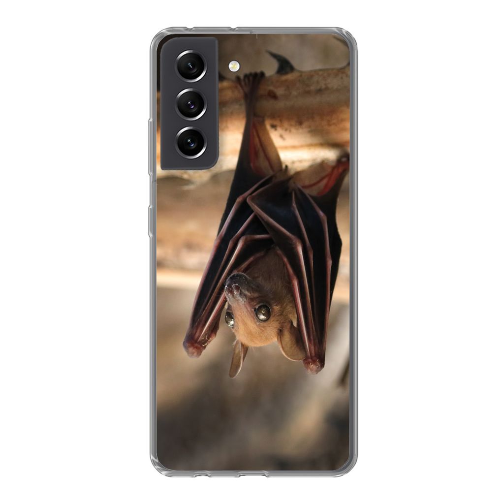 MuchoWow Handyhülle Schutzhülle Hülle für Samsung Galaxy S21 FE Baby - Fledermaus - Holz Silikon Softcase Handy Hülle - Mobiltelefonhülle
