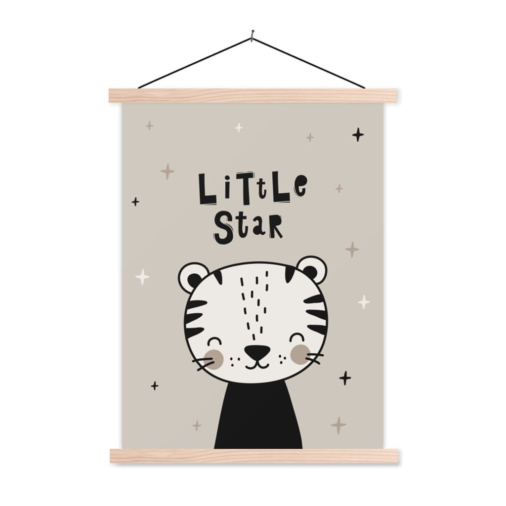 MuchoWow Textilposter Zitate - Sprichwörter - Kleiner Stern - Kinder - Baby 40x53 cm mit holzfarbenen Rahmen - Schlafzimmer
