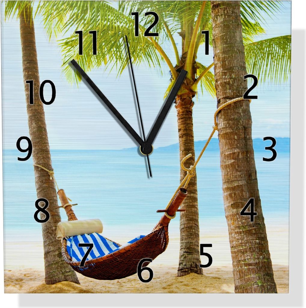 Wallario Design Wanduhr Hängematte in der Karibik aus Aluverbund, Größe 30 x 30 cm