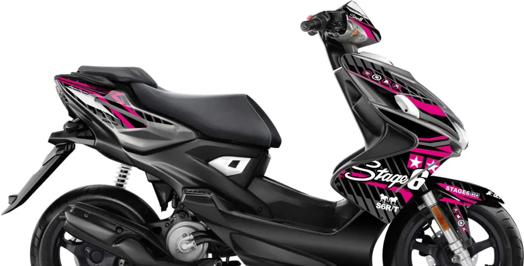 Kit déco Stage6 Pink vinyle haute résistance pour Yamaha Aerox 50cc 2013