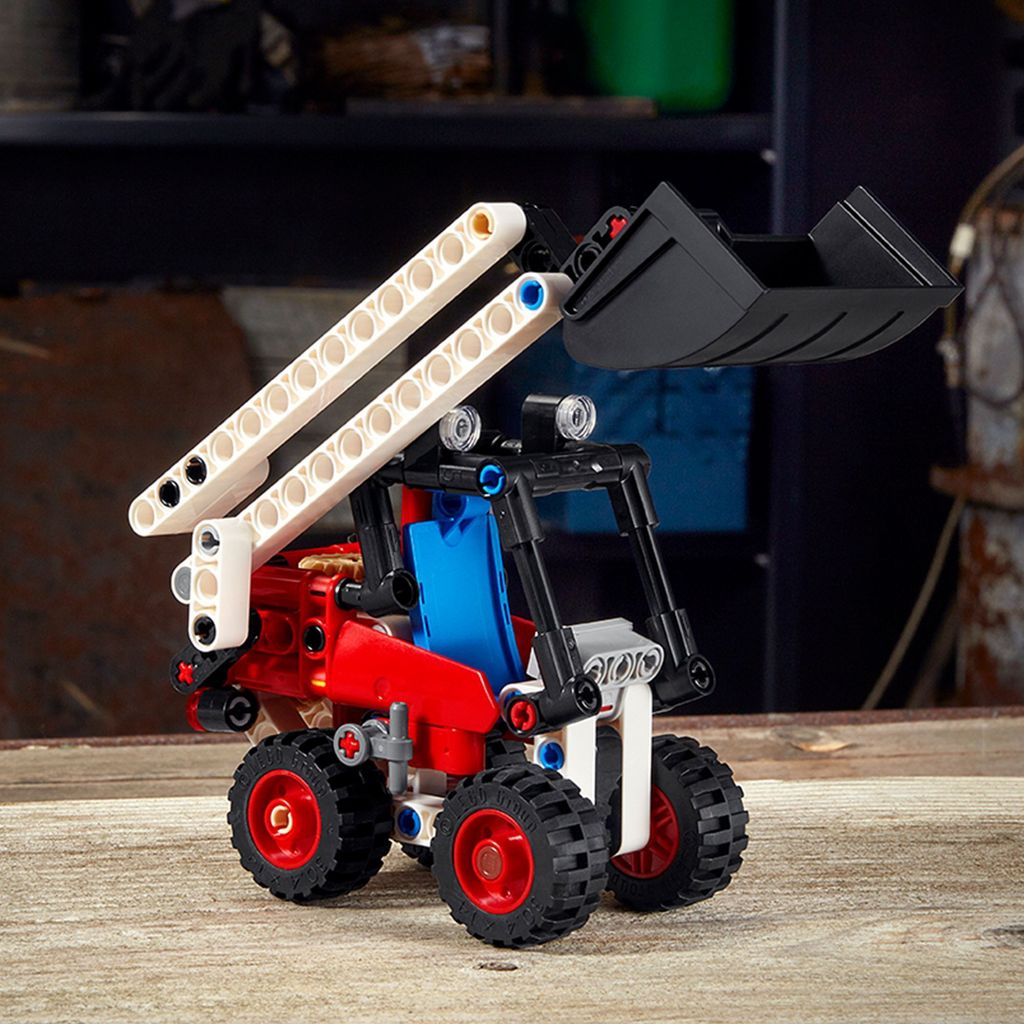LEGO 42116 Technic Kompaktlader, Bagger - Hot Rod, 2-in-1 Produktbild 6