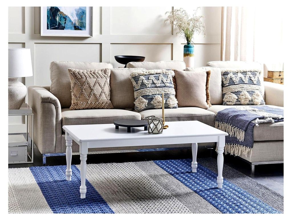 Rechteckiger Couchtisch in Weiß 60x120 cm mit gedrechselten Holzbeinen im Landhausstil