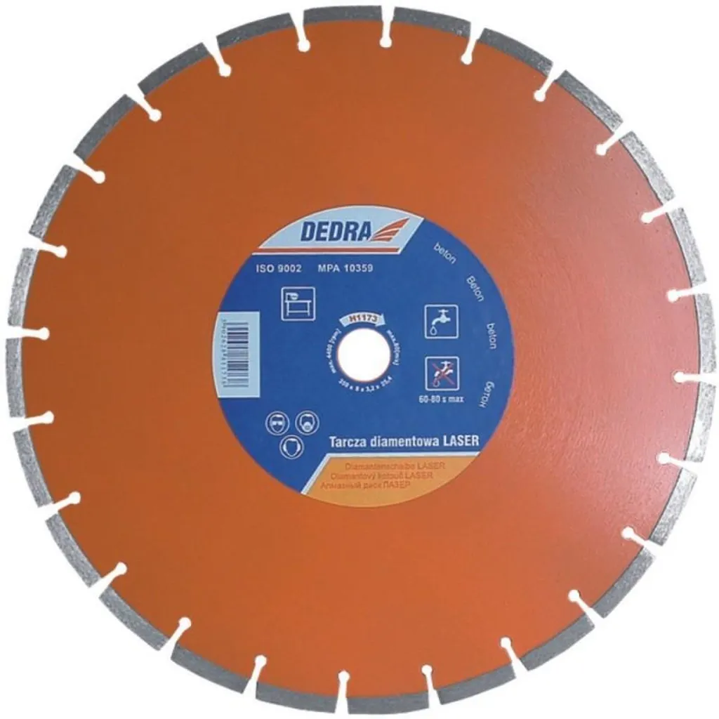 Couper le Béton Armé avec le Disque Diamant 300mm Dedra Laser H1172