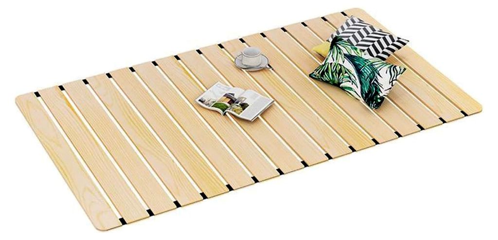 Massivholz-Bettbrett für Einzelbett (90 x 130 cm) mit klappbarem, atmungsaktivem Lattenrost und aufrollbarer Schlafmatratze.