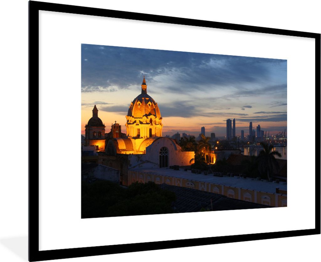 MuchoWow Gerahmtes Poster Beleuchtete Kuppel in Kolumbien 90x60 cm - Poster mit Schwarzem Bilderrahmen Wandposter Rahmen Foto Bilder - Wanddekora...