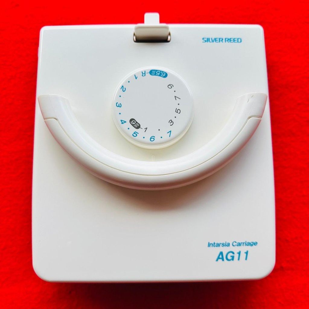Silver-Reed Intarsienschlitten AG-11 (Intarsia Carriage) – Produktbild 