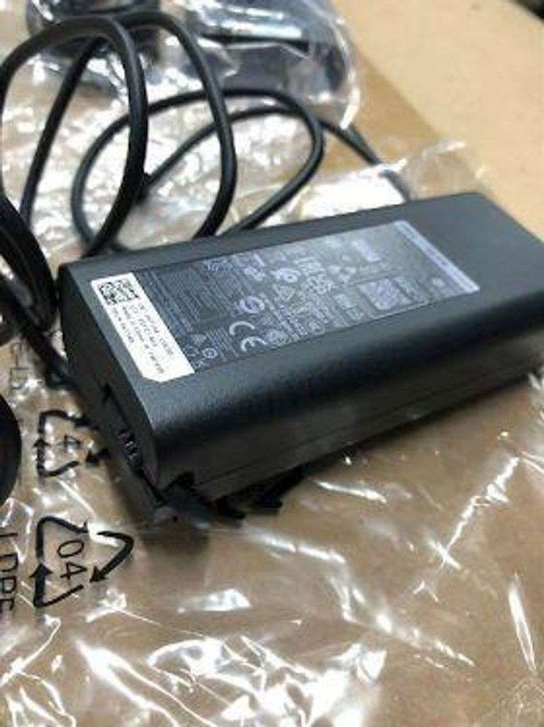 Dell AC Adapter 65W 19.5V 3Pin Type C C5 Power Cord not - PC-/Server Netzteil - USB Typ C