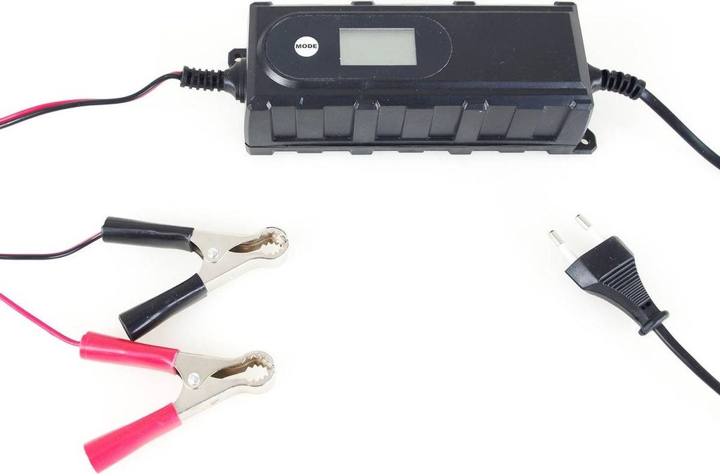 Filmer Autobatterie Ladegerät für 6V & 12V Batterien. Sanfte Ladung dank Mikroprozessor, für AGM-, Gel- und MF-Batterien. Modi: Dauerladen, Erha...