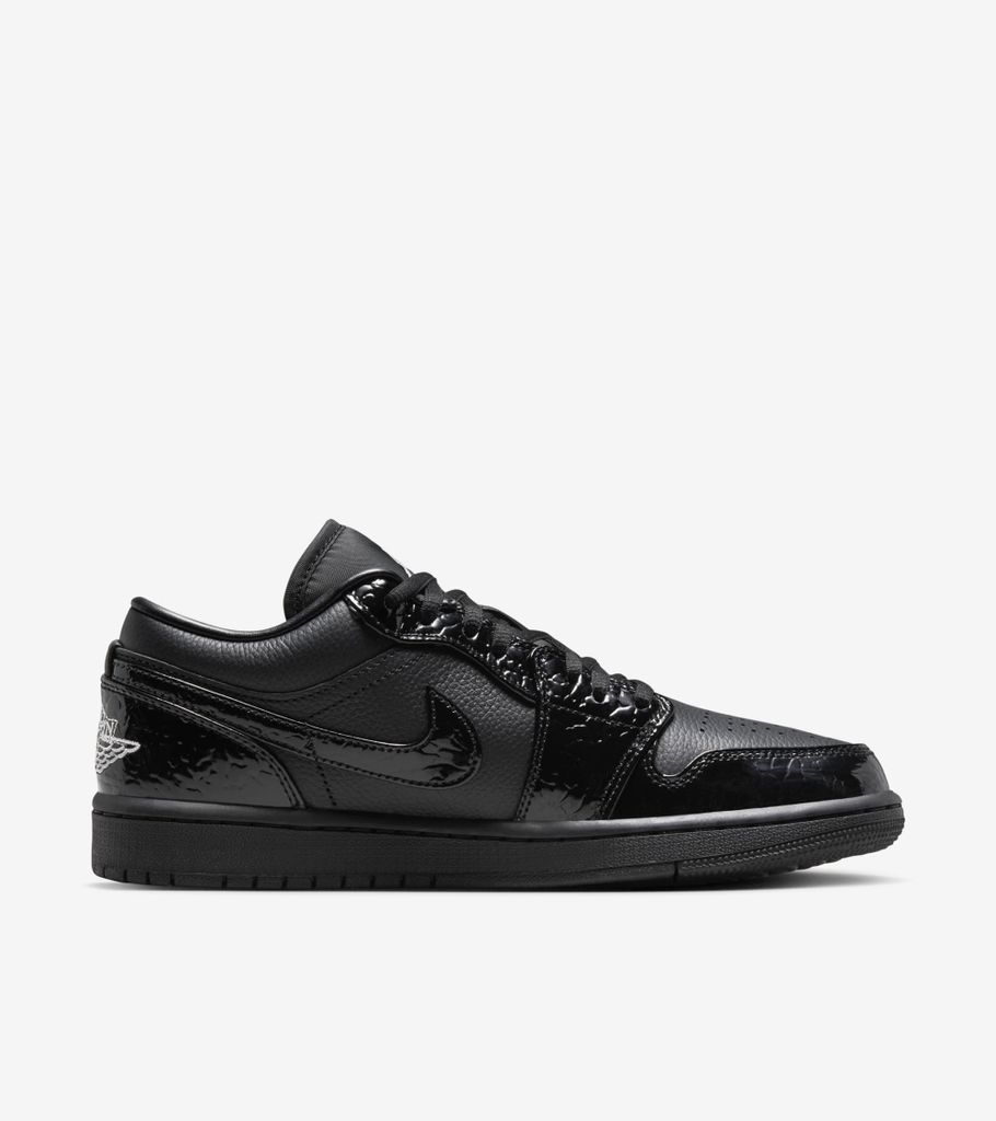 Nike Air Jordan 1 Low SE 