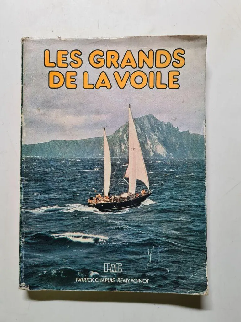 Livre Illustré Les Grands de la Voile pour Passionnés de Navigation Mer