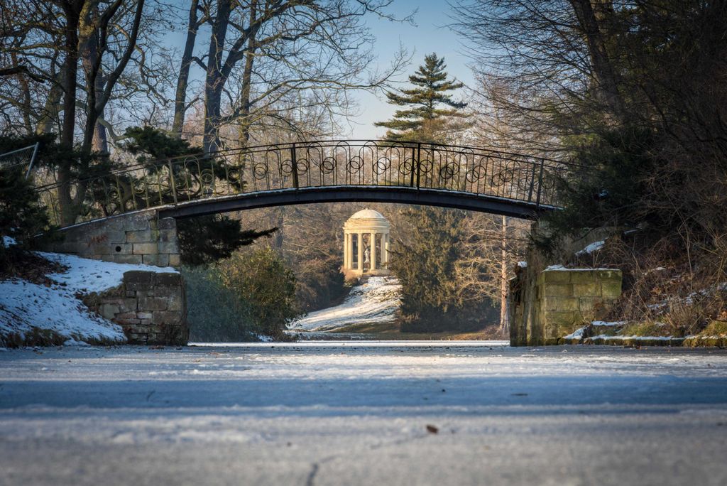 hansepuzzle 27664 - Park Puzzle, 2000 Teile, Natur, 90,0 x 60,0cm mit hochwertiger Aufbewahrung, Kartonbox und wiederverschließbarem Beutel
