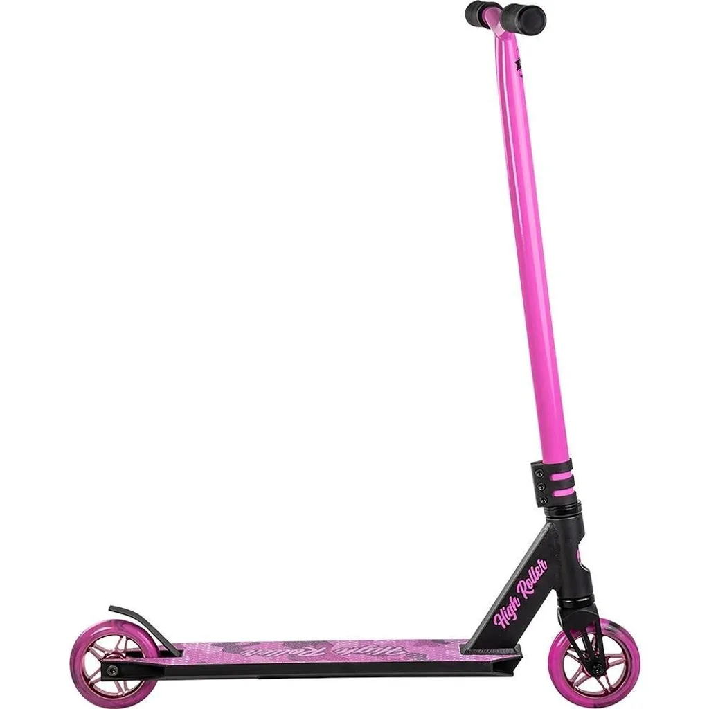 Trottinette freestyle robuste pour éviter le jeu de direction