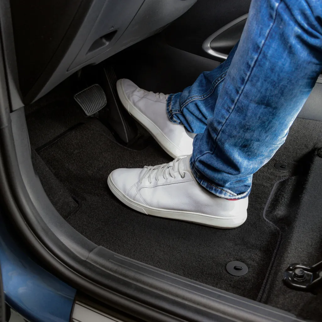 Tappetino Guida Opel Insignia 2008-2016 | Velluto Nero di Alta Gamma - 3