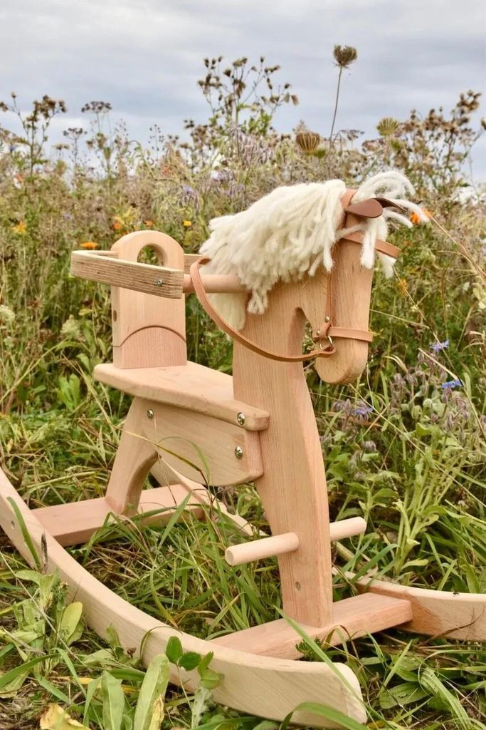Schaukelpferd "Emma" aus Holz Produktbild 
