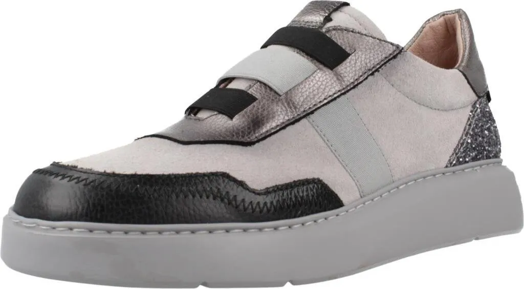 Sneakers femme gris Hispanitas | Basket de ville élégante en cuir