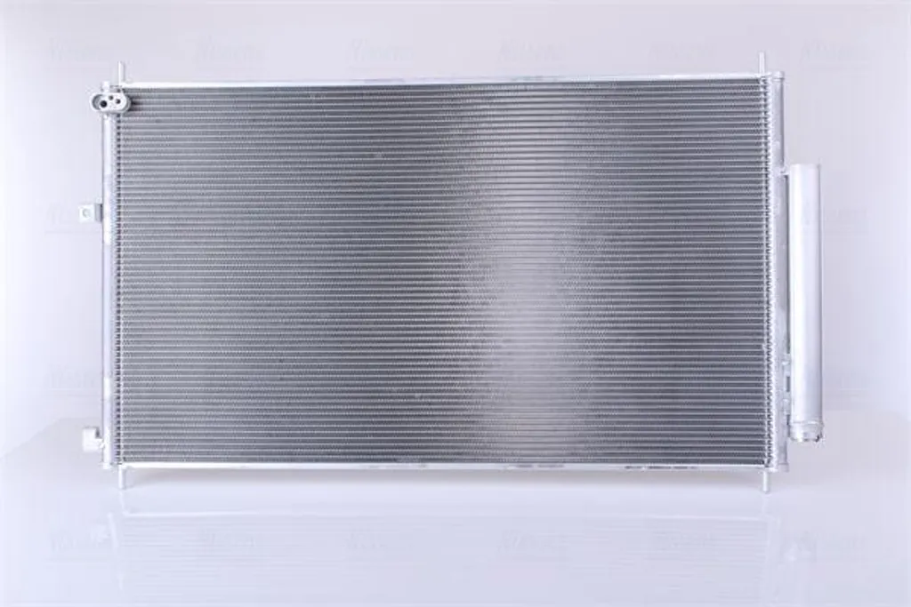 Condenseur de clim NISSENS 940538 pour réparer le froid du CR-V IV