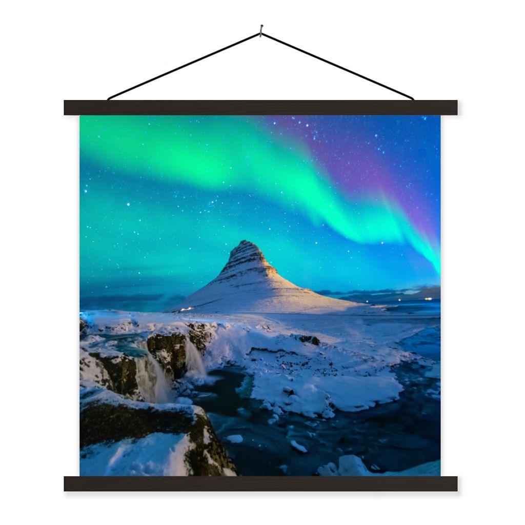 MuchoWow Textilposter Nordlichter - Berge - Island 90x90 cm mit schwarzem Rahmen - Magnetisches