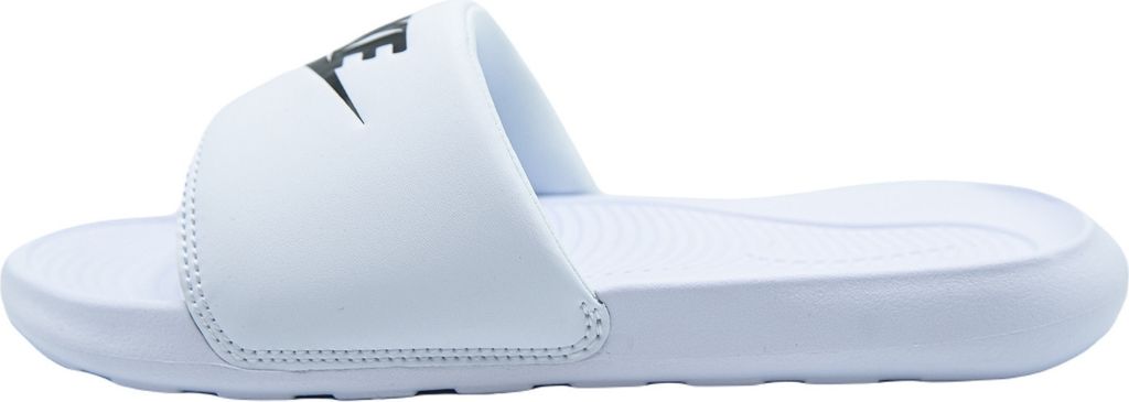 Nike Victori One CN9675-100 Herren