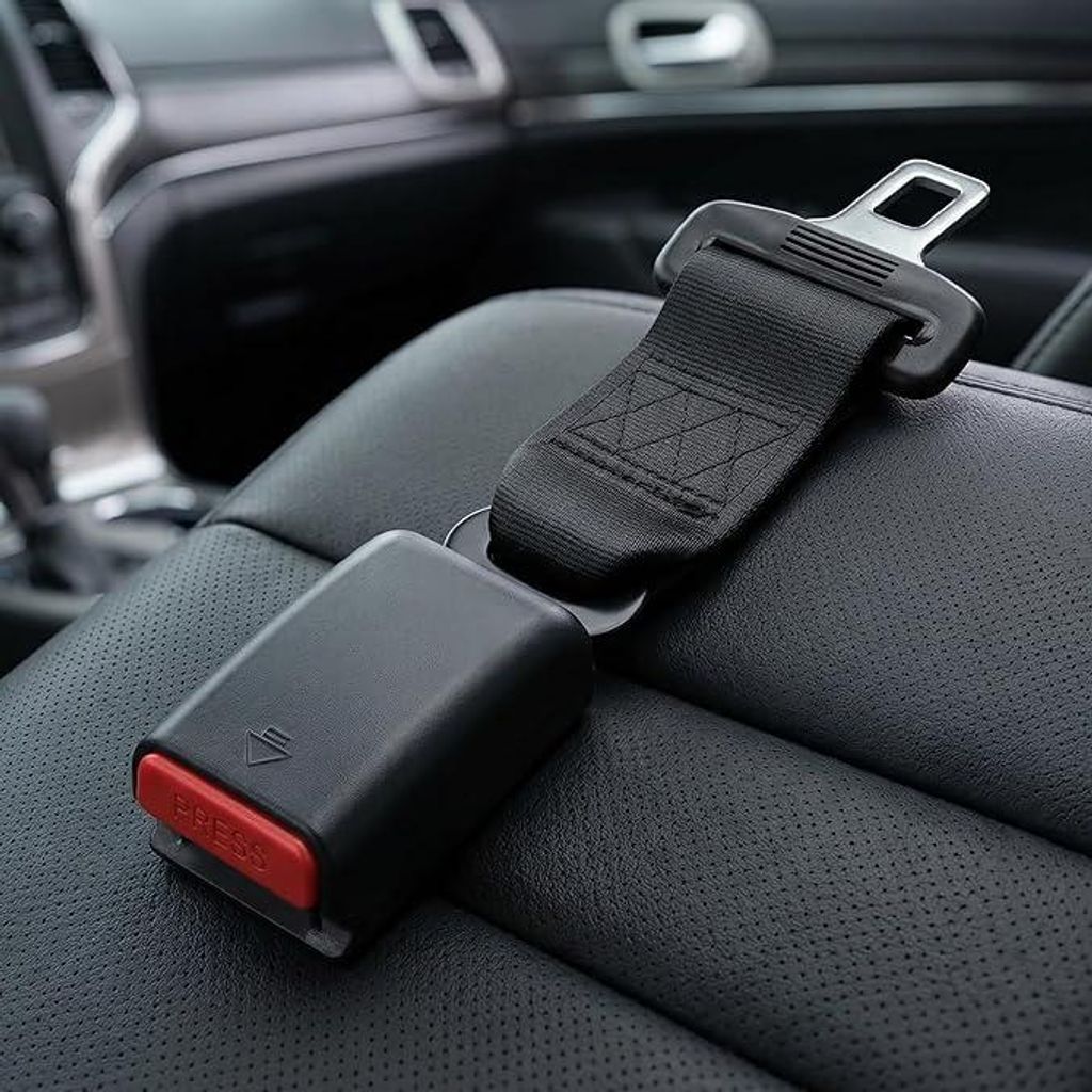 Profitieren Sie vom vorteilhaften Set aus 4 Stück Zubehör für Autos, das vier passgenaue Accessori für Auto 23 CM beinhaltet und als Autoteile ...