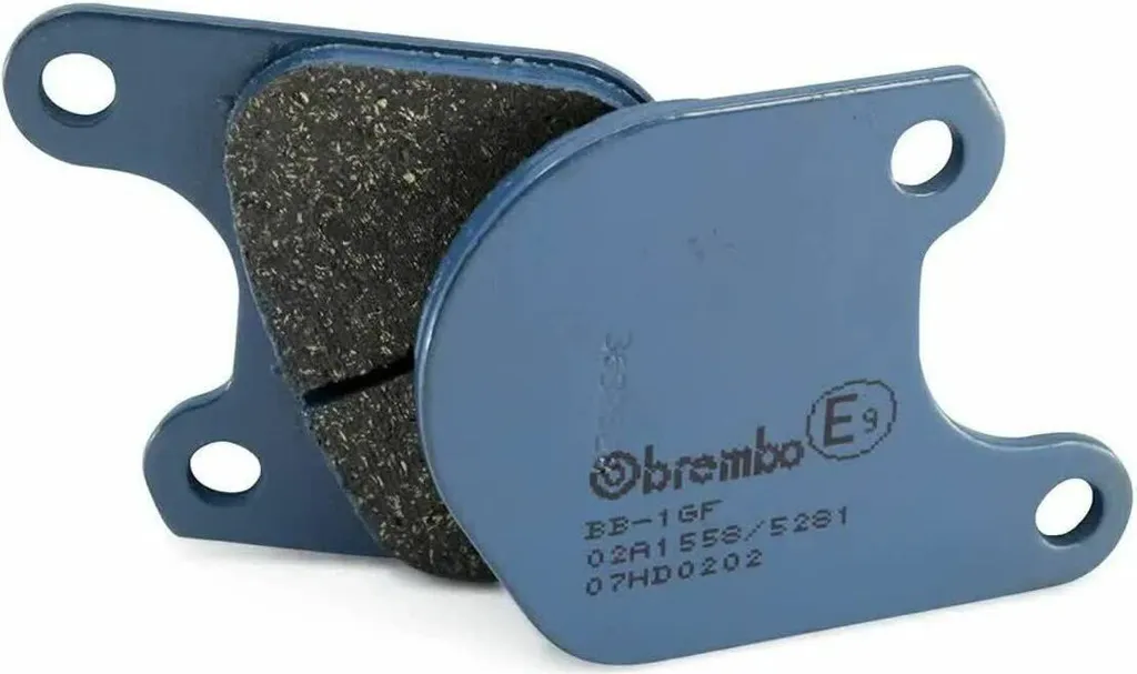 Plaquettes Brembo 07HD0202 : Finis les Sifflements de Frein sur Harley