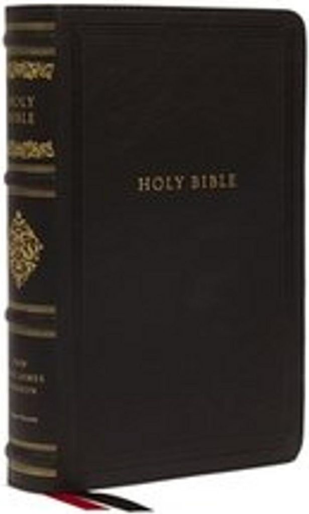 Nkjv, Personal Size Reference Bible, Sovereign Collection, Leathersoft, Black, Red Letter, Comfort Print