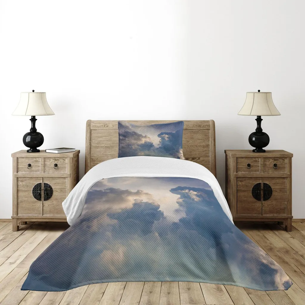 Copriletto ABAKUHAUS Wolken Majestic Storm 170x220cm Blu Bianco
