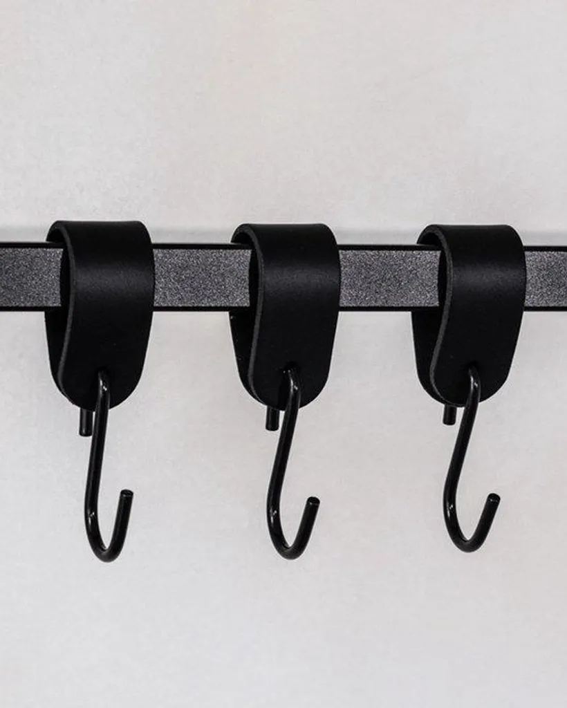 Organisez votre intérieur avec le kit 3 crochets S noir et cuir 10 cm