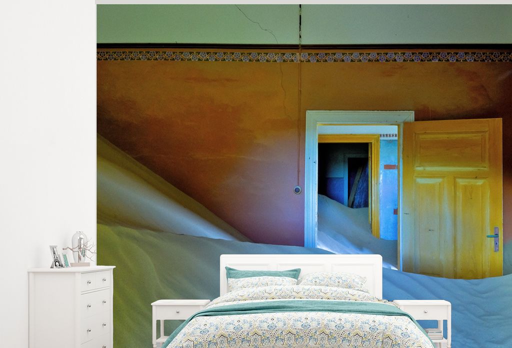 MuchoWow Fototapete für Wohnzimmer oder Schlafzimmer Wandtapete Vinyl Motivtapete Sand - Wüste - Tür - Architektur - 300x240 cm - Fototapeten