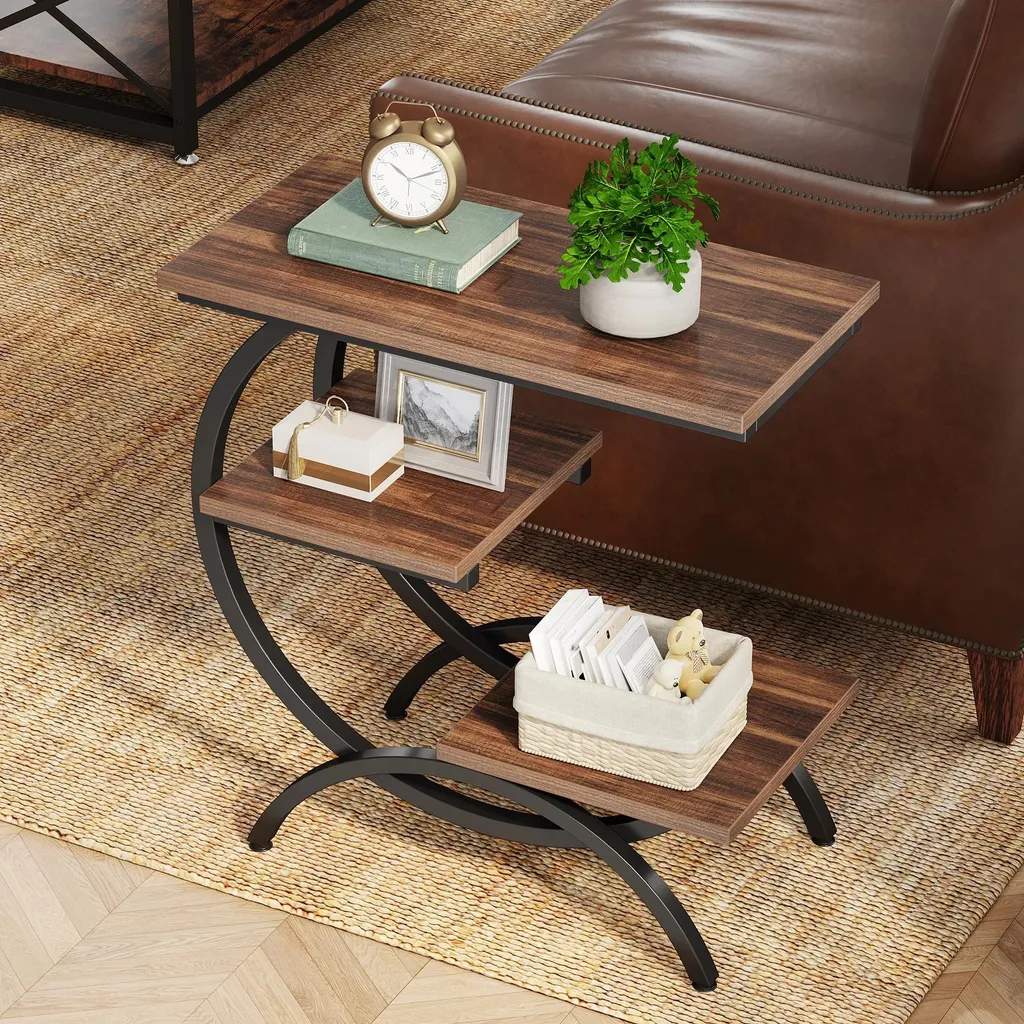 Table basse en forme de C pour gagner de la place dans un petit salon - 6