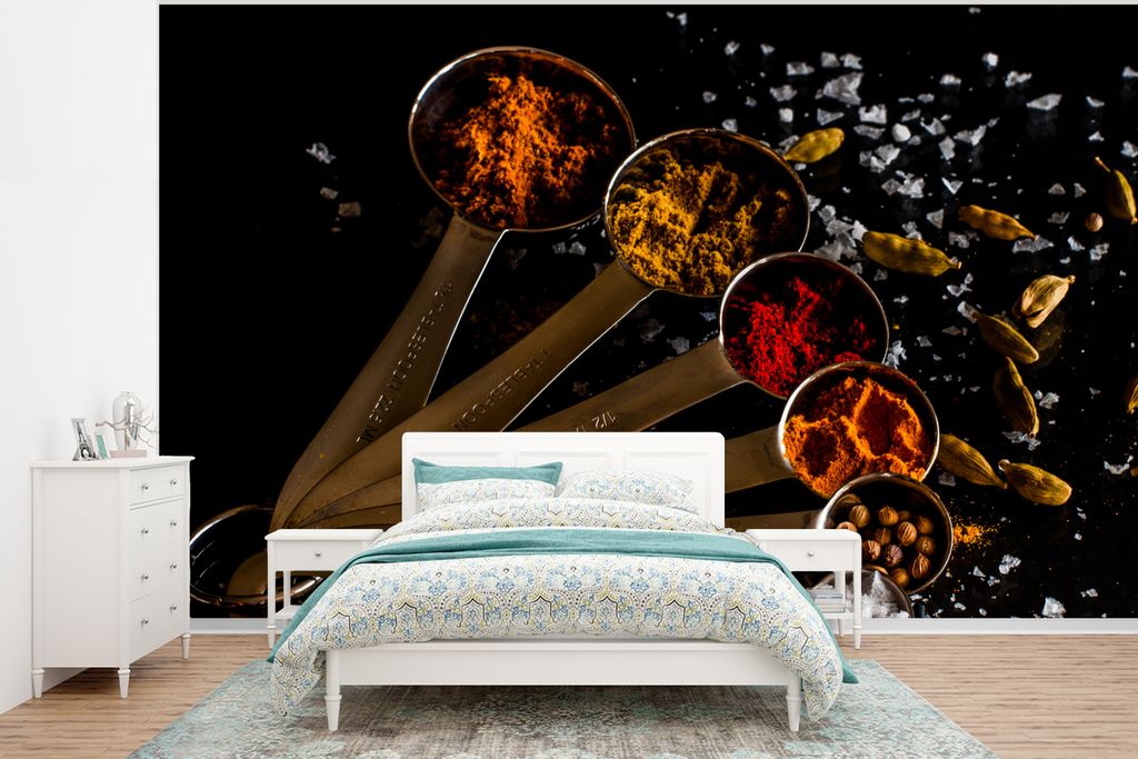 MuchoWow Fototapete für Wohnzimmer oder Schlafzimmer Wandtapete Vinyl Motivtapete Gewürze - Löffel - Salz - Gewürze - Schwarz - 295x220 cm - ...