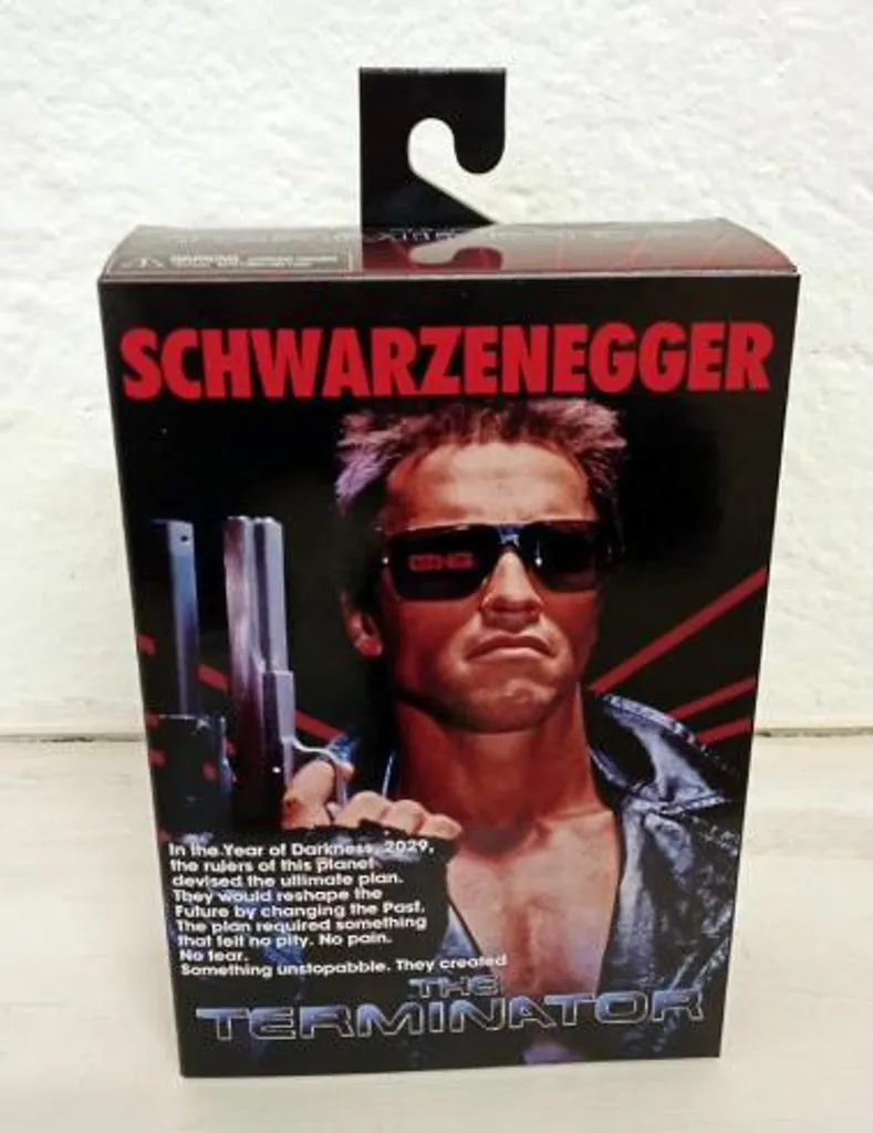 Figurine d'action Terminator T-800 Tech Noir NECA Ultimate Collectionneur - 6